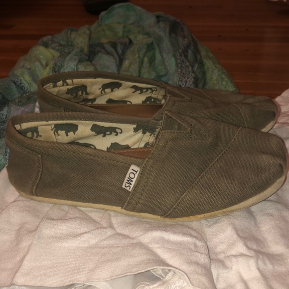 Grey TOMS - Picture 3 of 3